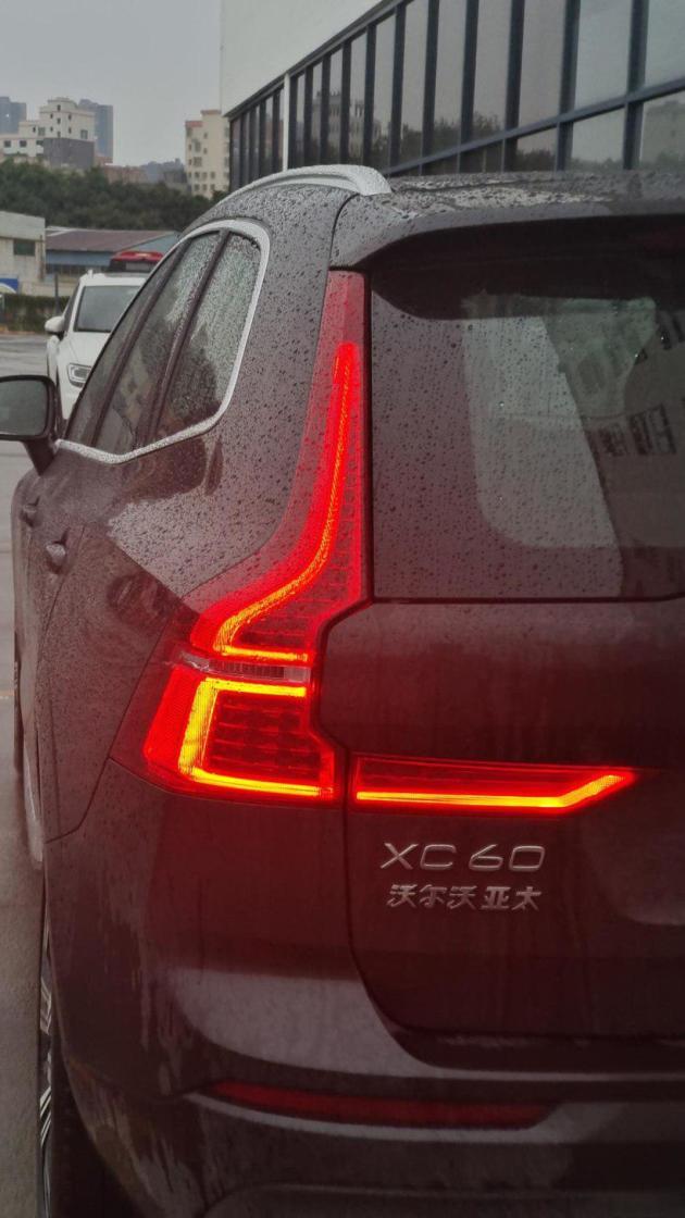 沃尔沃xc60降价优惠15万，行动吧，一起来体验宝华韦健的质感！-