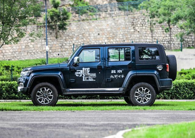 深度解析BJ40与坦克300,谁才是真正的专业越野玩家-
