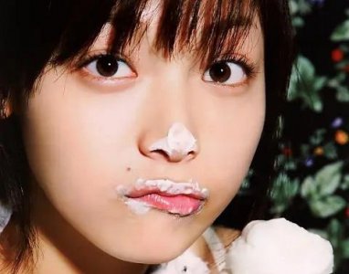 ​女生主动找你聊天，就是暗示喜欢你