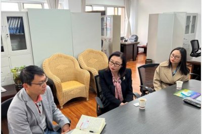 ​云南省通信产业服务有限公司到昆明理工大学进行合作办学洽谈