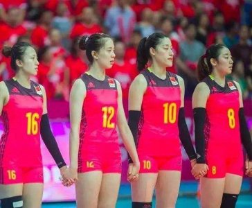​她是女排天才郑益昕，曾被陈忠和称赞，身材傲人美到令人窒息