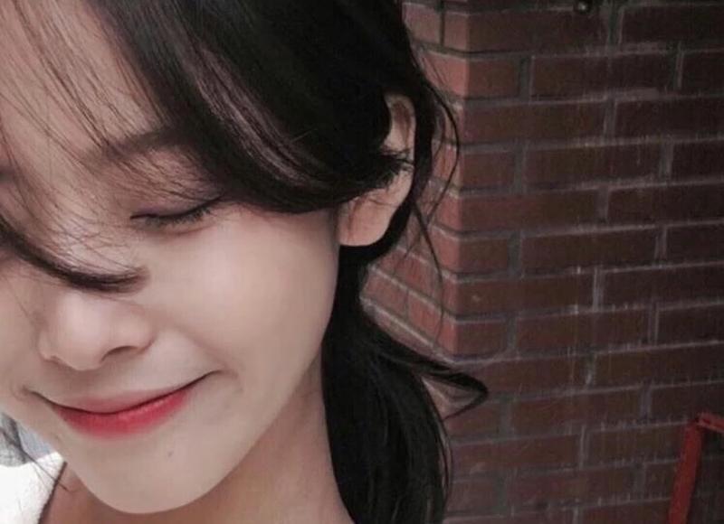 女朋友和我分手了,和一个富二代在一起了  女朋友和我分手了,和一个富二代在一起了