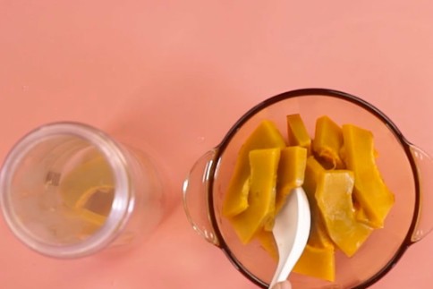 正宗的南瓜饼怎么做,南瓜煎饼怎么做松软好吃窍门图9