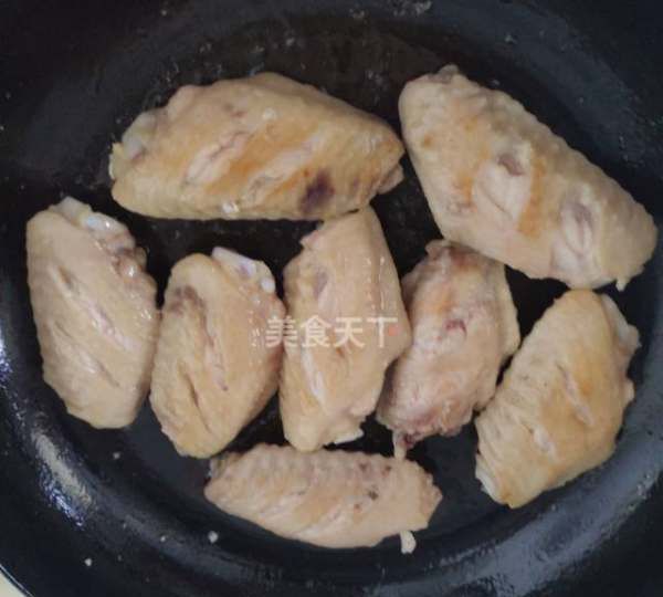 最正宗可乐鸡翅的做法,可乐鸡翅的做法 最正宗的做法视频教程图4