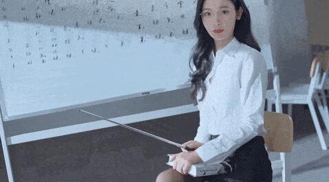 春心萌动,脸颊泛红,爽到脚趾?宁当二次元的王,不做现实中的屌丝!