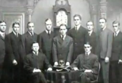 美国十大财团排名最新,美国十大财团之杜邦财团