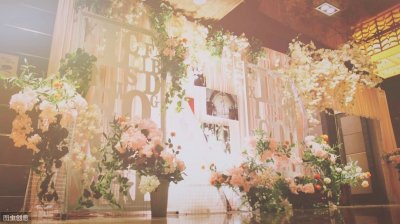 ​追女孩子的短信 一句话打动女孩子的心