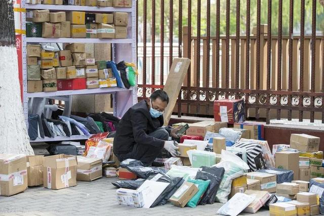 接手一个快递驿站感觉被坑了（月入上万的快递驿站为何经常转让）(2)