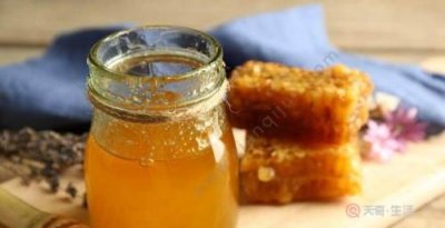 ​蜂蜜放冰箱有害,蜂蜜能放冰箱冷藏吗