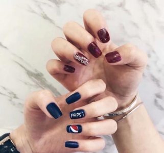 ​美甲夏款图片大全(夏季最新美甲)