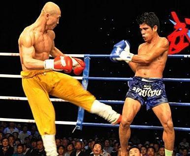 武林风新到来不久的宝贝晨晨,颜值身材俱佳的举牌女郎,太养眼了