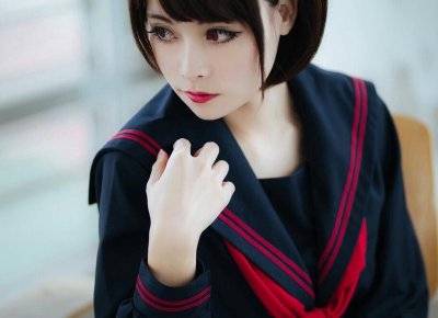 ​男生突然换自己的照片当头像