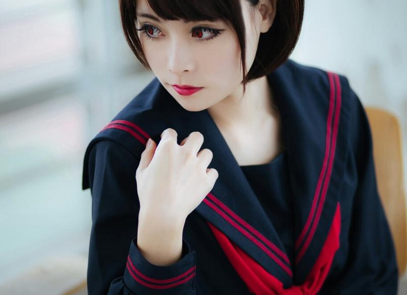 男生突然换自己的照片当头像