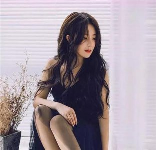 ​女孩发展的重要标志：积极参与社交活动