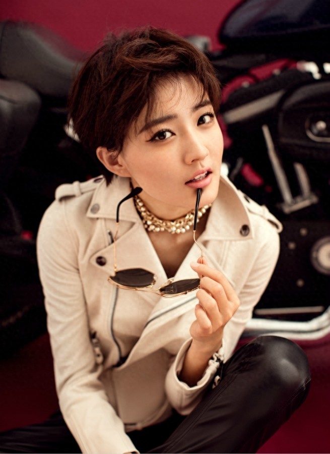 徐璐化身机车少女，短发变身少女攻