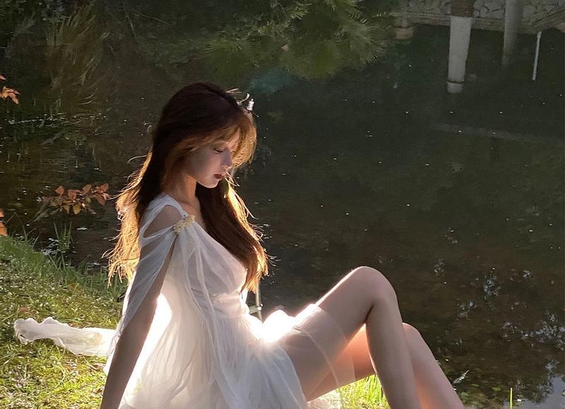 安耐晒小金瓶要卸妆吗，安耐晒小金瓶和小银瓶的区别