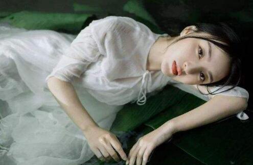 和女生聊污污的话题方法